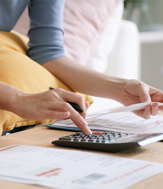 Araç Kiralarken Yakıt Tasarrufu Sağlama İpuçları 